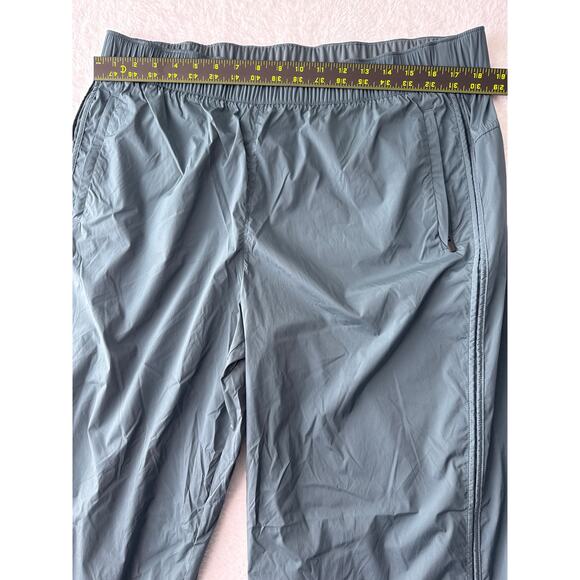 Athleta Nylon Rise Pant Womens Size XL Gray 472261 Traveler Athleisure Pants - Picture 4 of 8